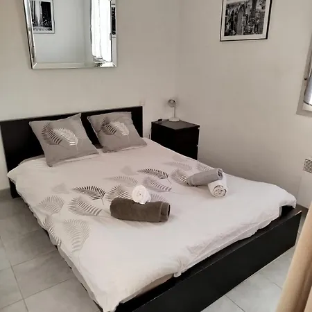 Essential Near Stadium Air Conditioning Et Private Parking *