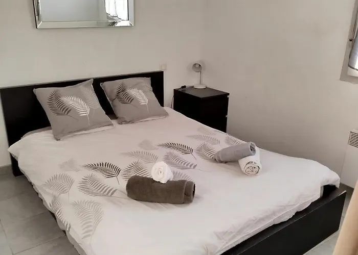 Essential Near Stadium Air Conditioning Et Private Parking *