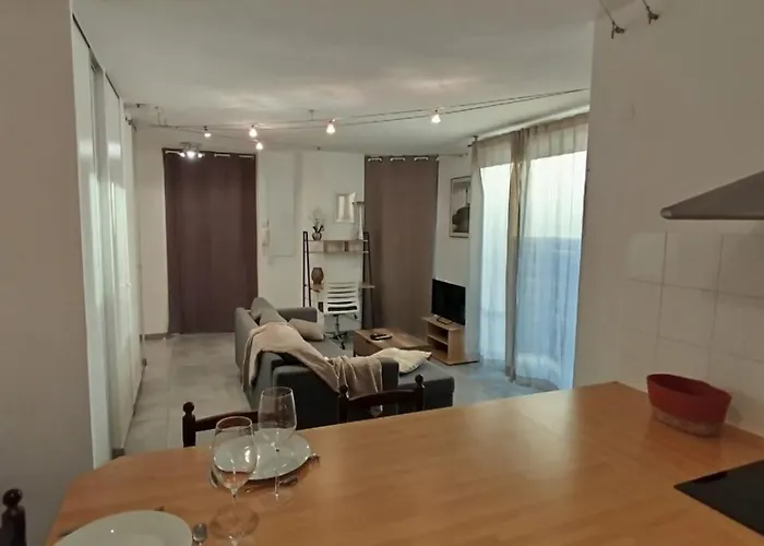 Appartement Essential Near Stadium Air Conditioning Et Private Parking *