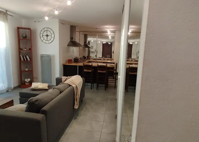 Apartamento Essential Near Stadium Air Conditioning Et Private Parking